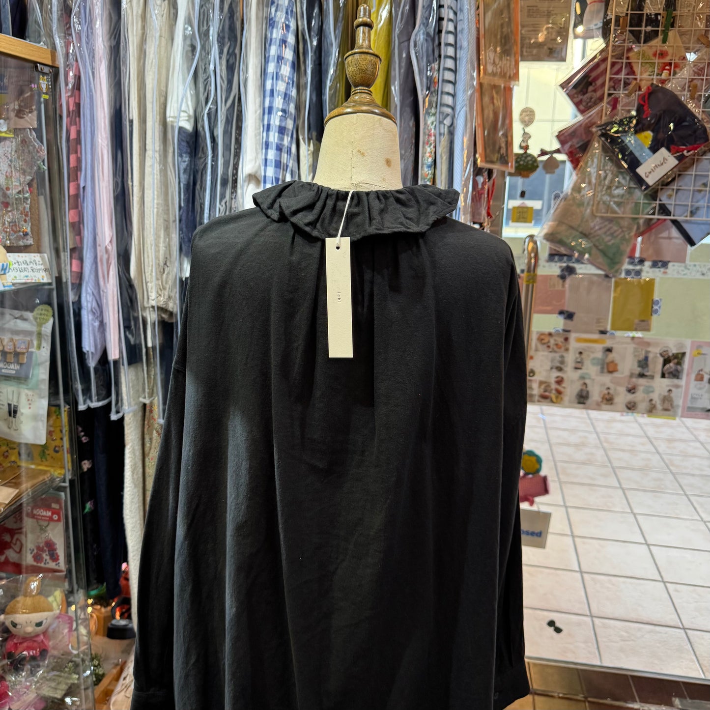 Ichi Black Frill Shirt, made in Vietnam