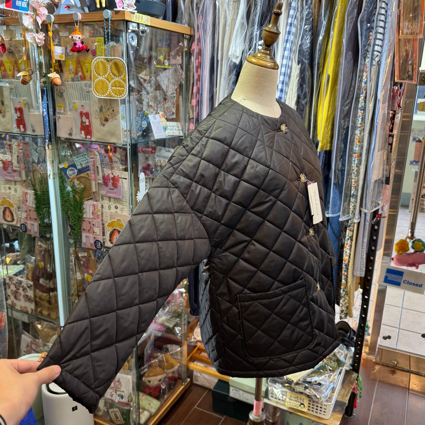 Vent d Ouest X Liberty London SOLOTEX X Aerocapsule Black Quilted Jacket, made in Japan