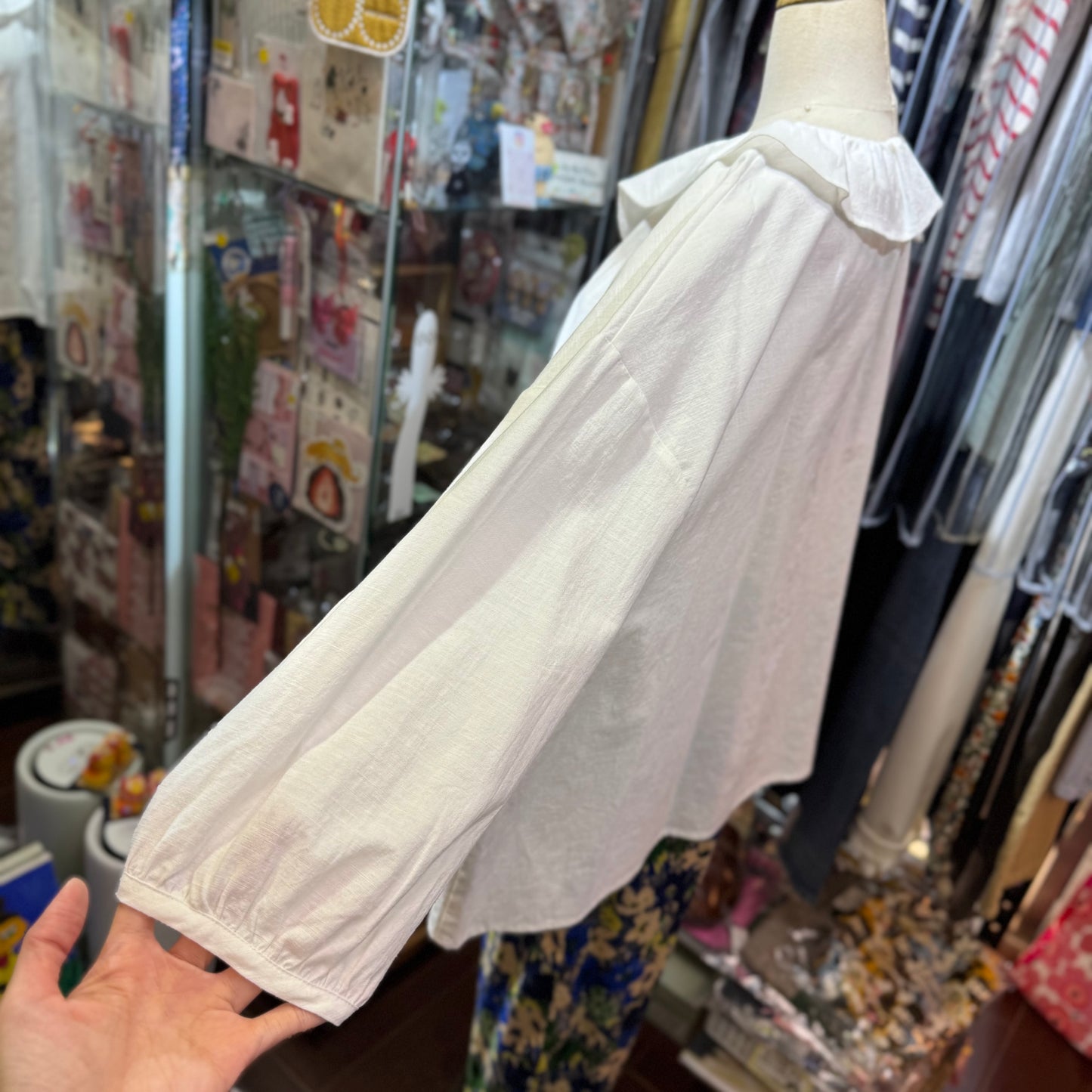 Sloe White Frill Collar Shirt