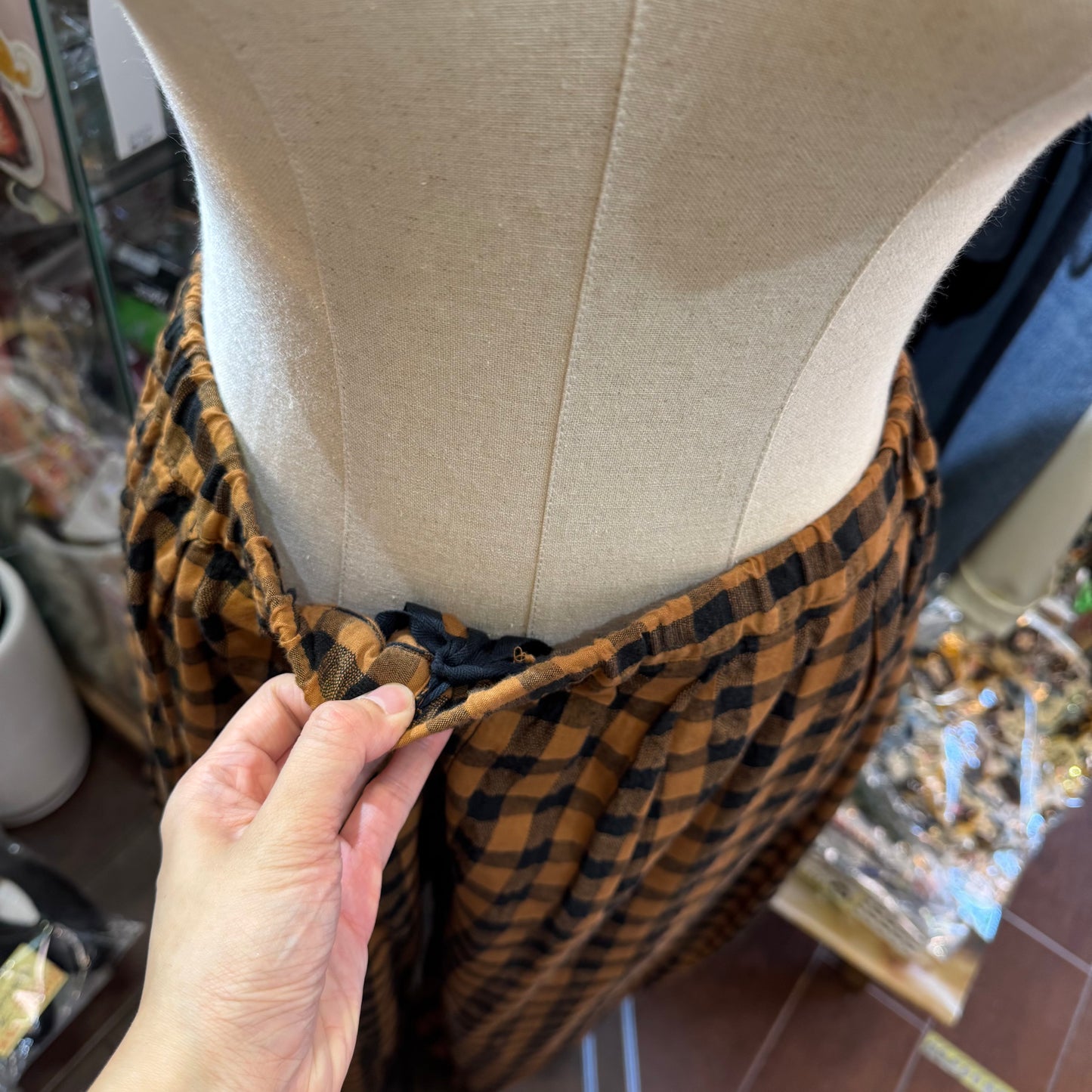 Estroislose Brown Checked Pants, made in Japan