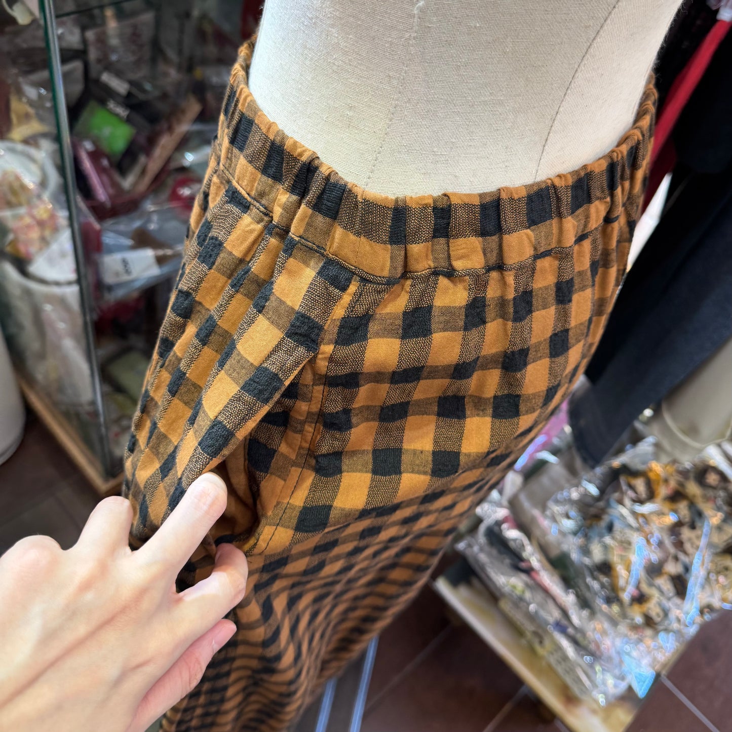 Estroislose Brown Checked Pants, made in Japan