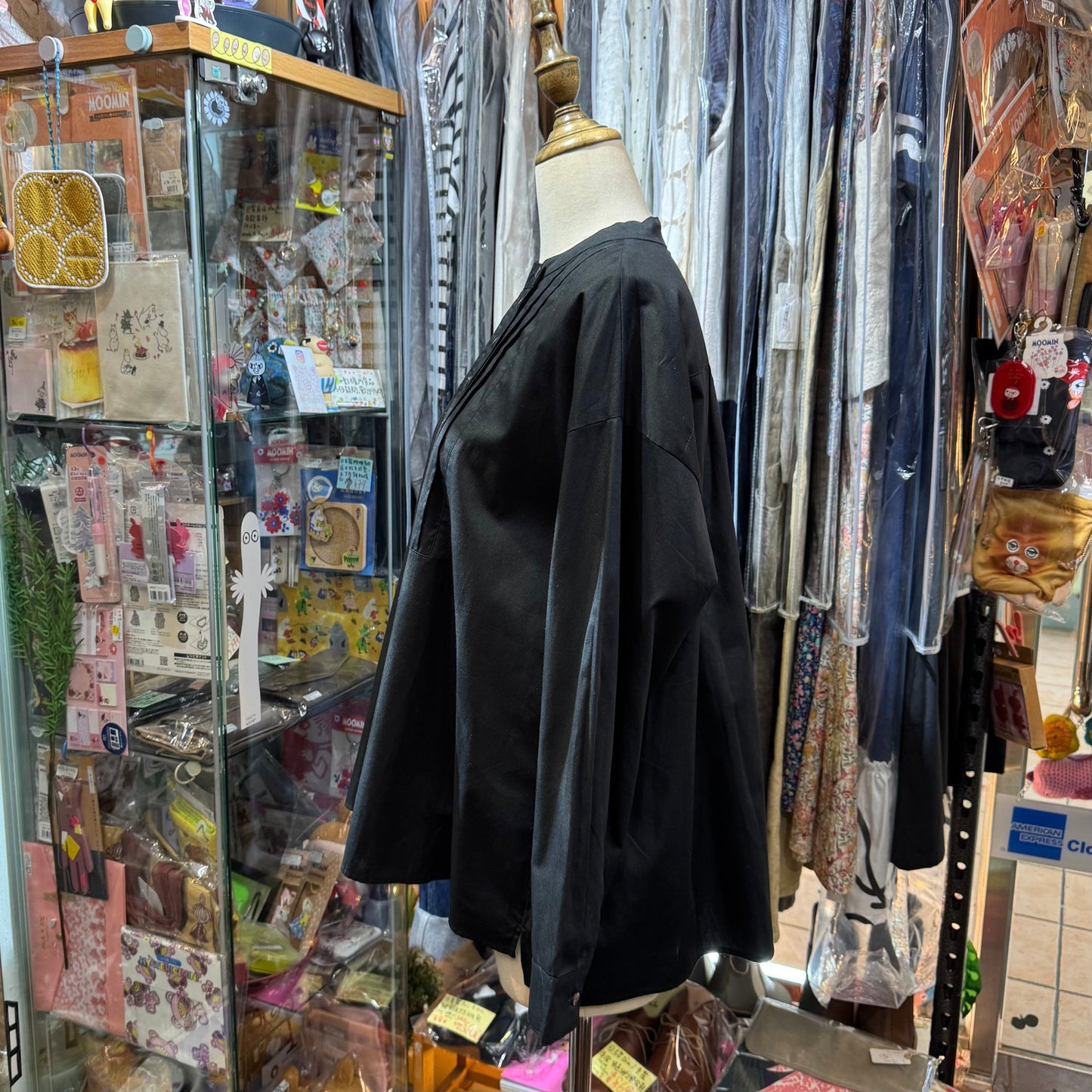 EXTRA20- Lueuf Black Shirt, made in Japan