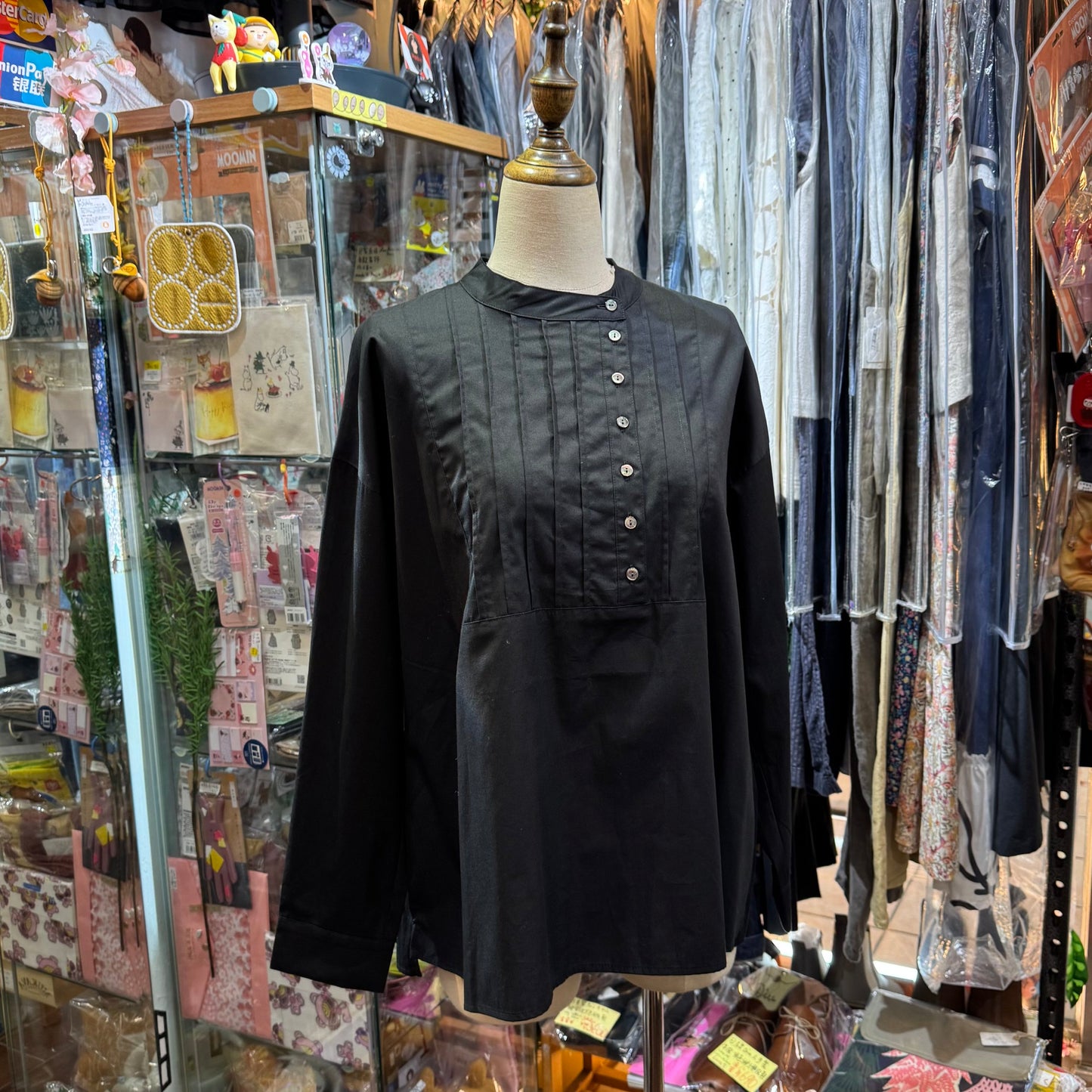 EXTRA20- Lueuf Black Shirt, made in Japan