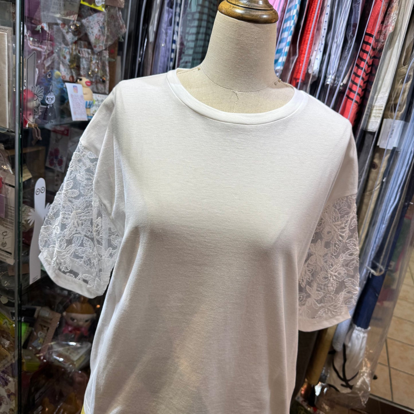Lueuf Lace Sleeves White Top, made in Japan