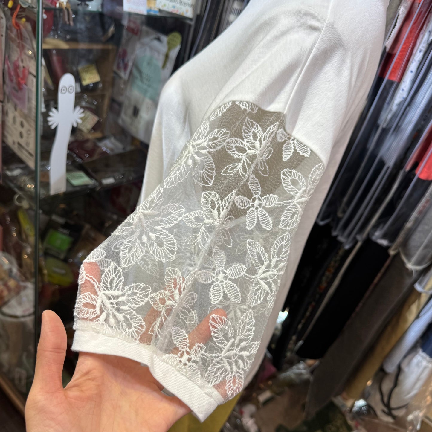 Lueuf Lace Sleeves White Top, made in Japan