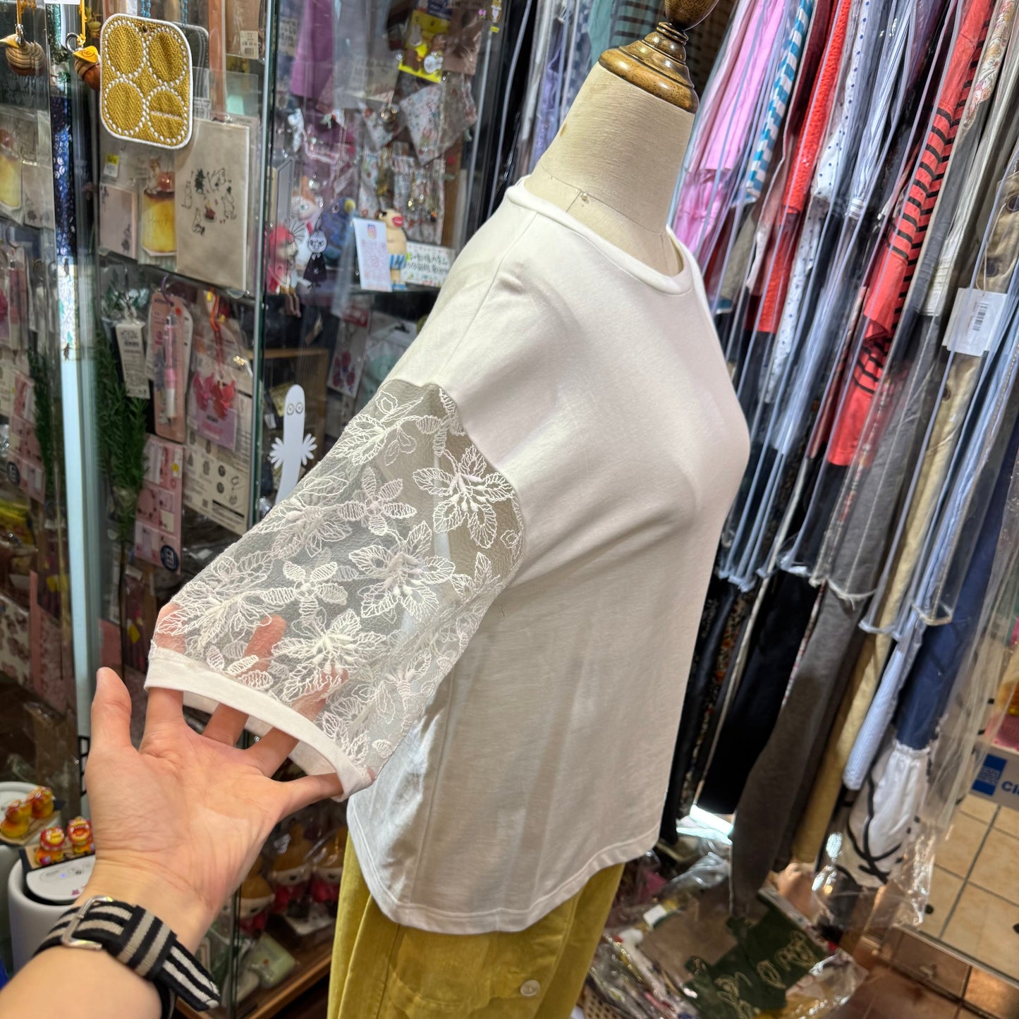 Lueuf Lace Sleeves White Top, made in Japan