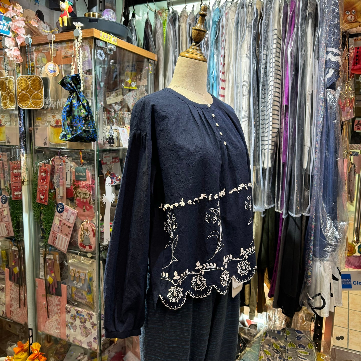 EXTRA20- Haupia Navy Embroidery Top, made in Japan