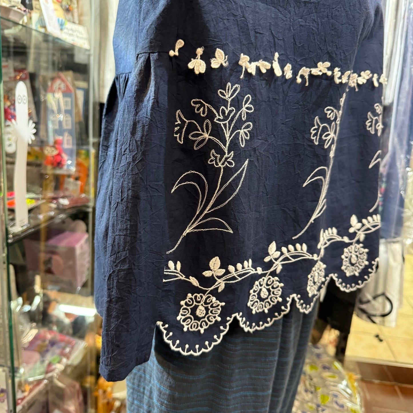 EXTRA20- Haupia Navy Embroidery Top, made in Japan