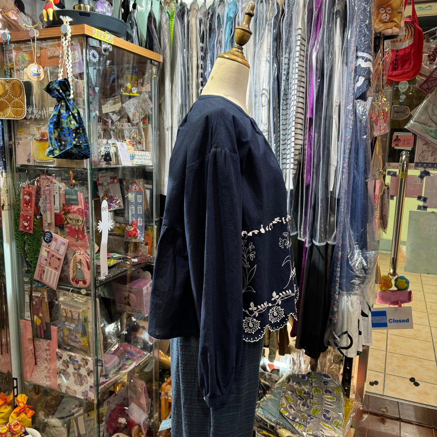 EXTRA20- Haupia Navy Embroidery Top, made in Japan