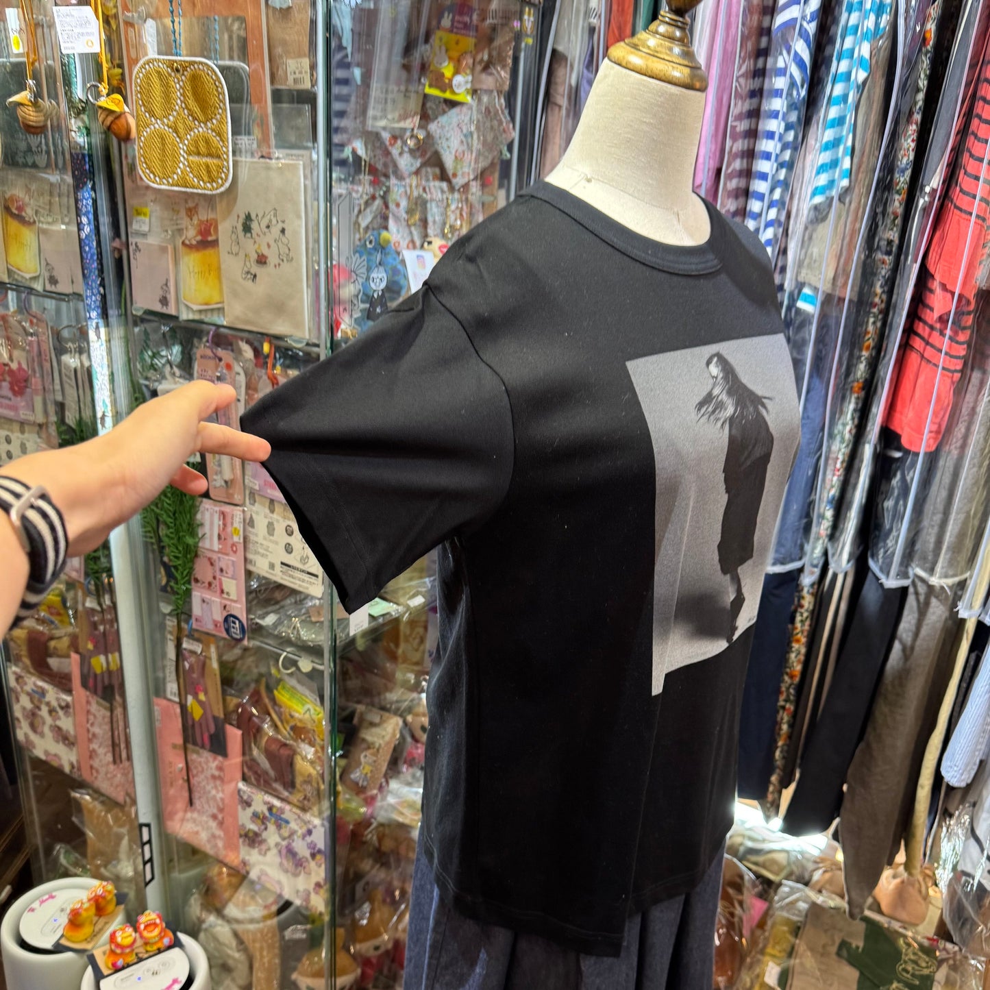 Mizuiro Ind Photo Print Black T-shirt, made in Japan