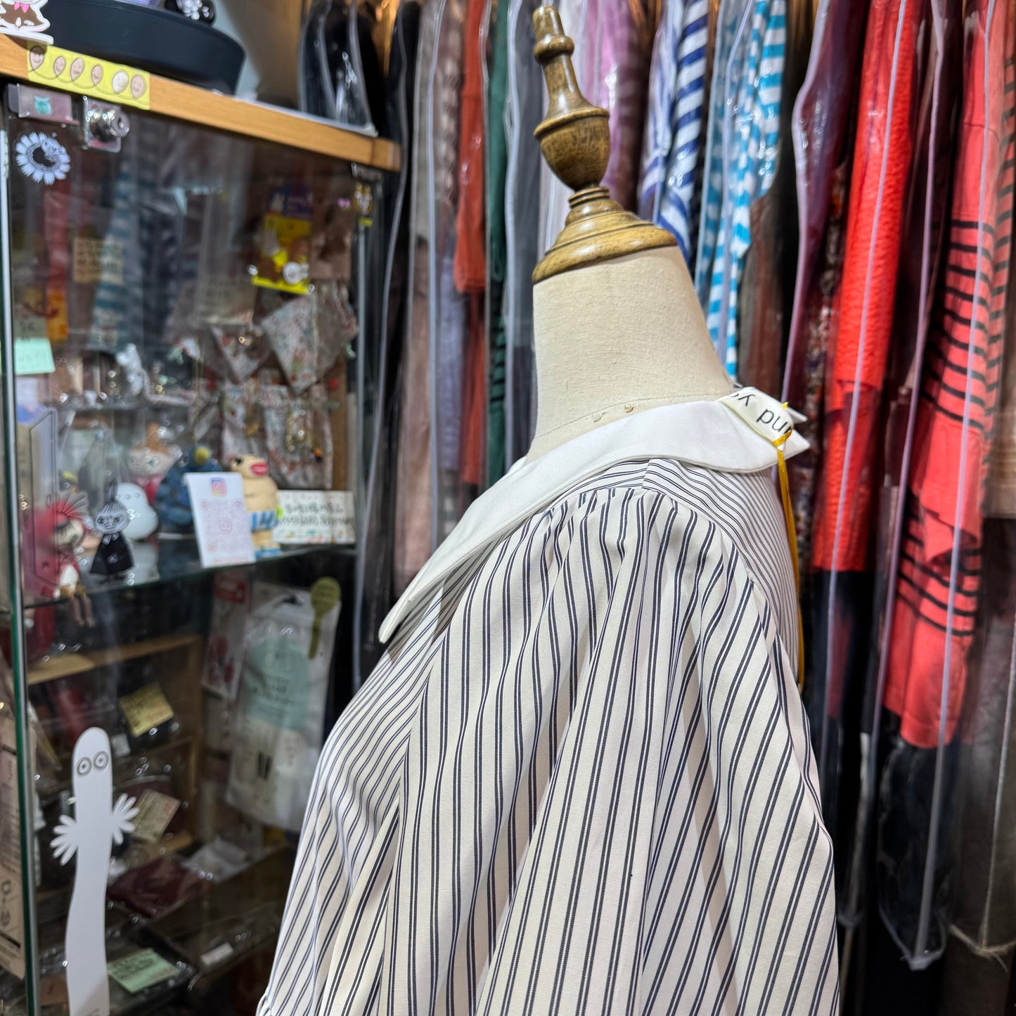 Drowse and yet... Ribbon Collar Striped White Top, made in Japan
