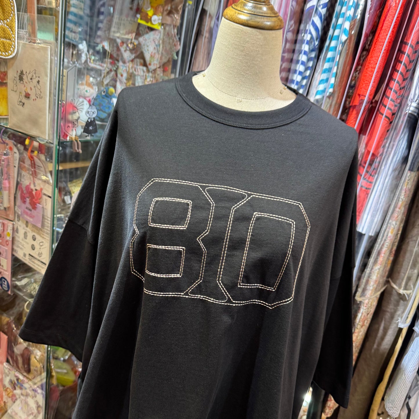 Estroislose Black 80 Embroidery T-shirt, made in Japan
