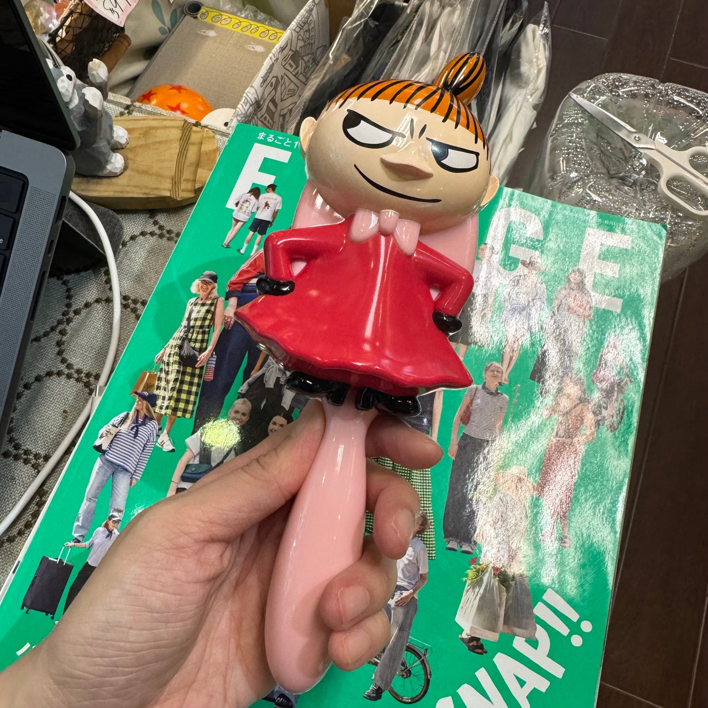 SHOBIDO Little My Pink Hair Brush