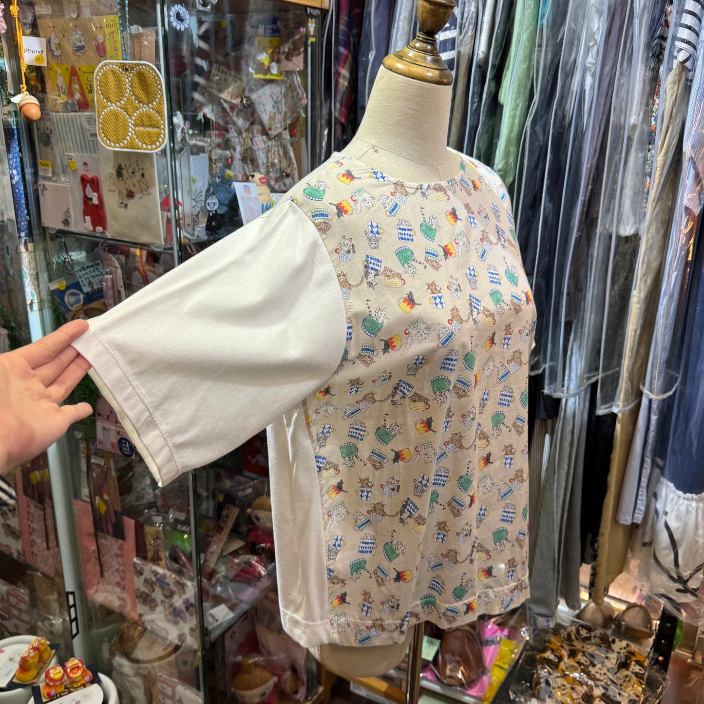 Denicher Cats White T-shirt, made in Japan