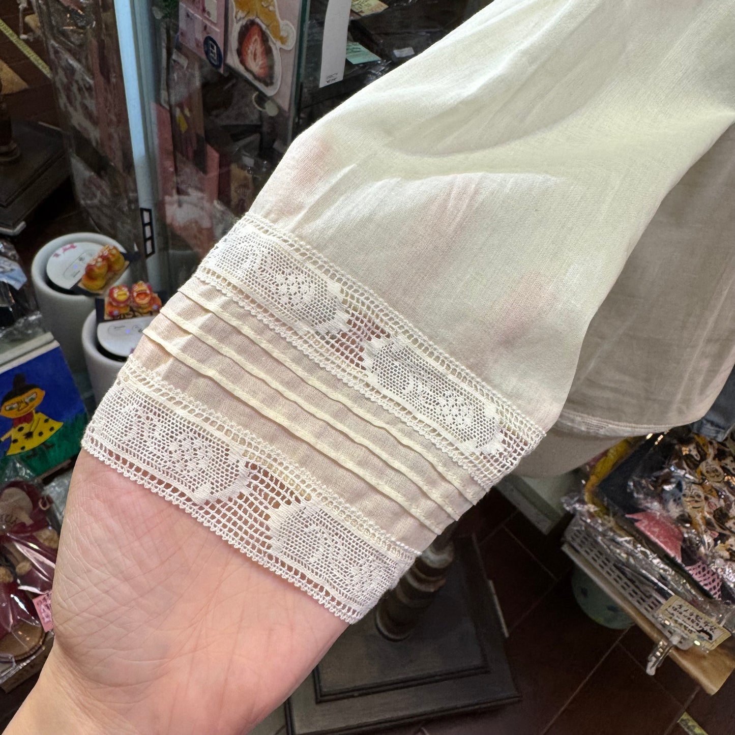 ďun à Dix Ivory Lace Top
