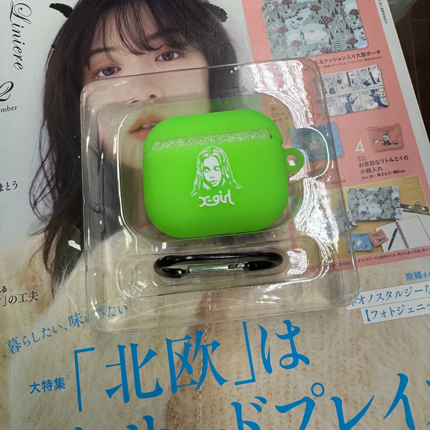 X-Girl Light Green 3rd Generation AirPods Case