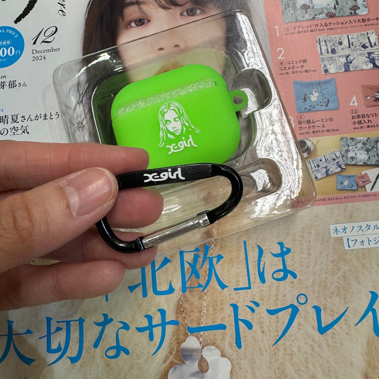 X-Girl Light Green 3rd Generation AirPods Case