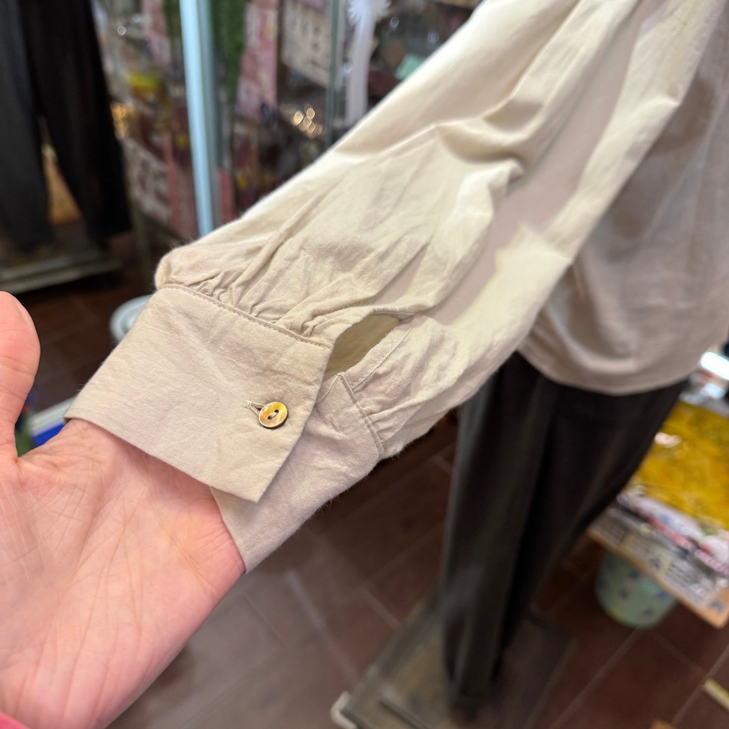 Sale- Mizuiro Ind Ruffles Shirt, 2 Colors, made in Japan