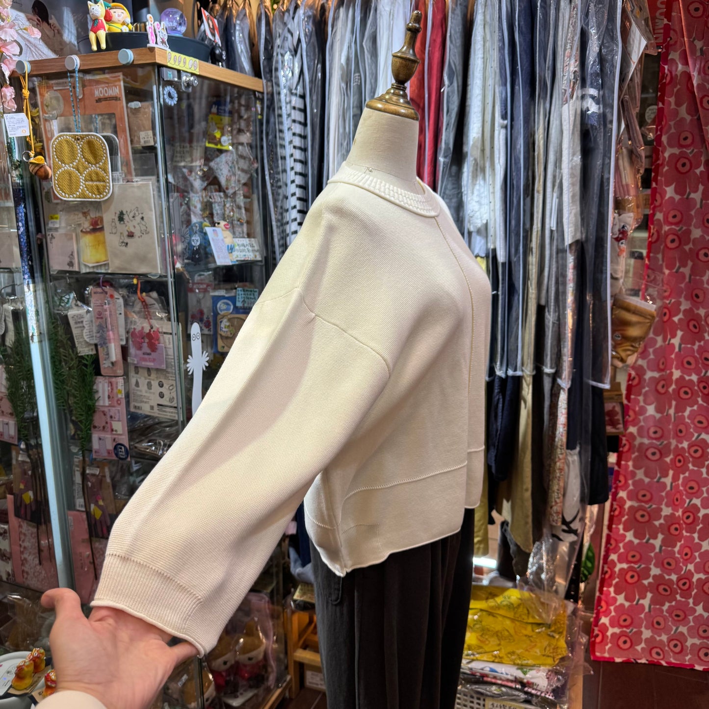 Estroislose Ivory Cotton Top