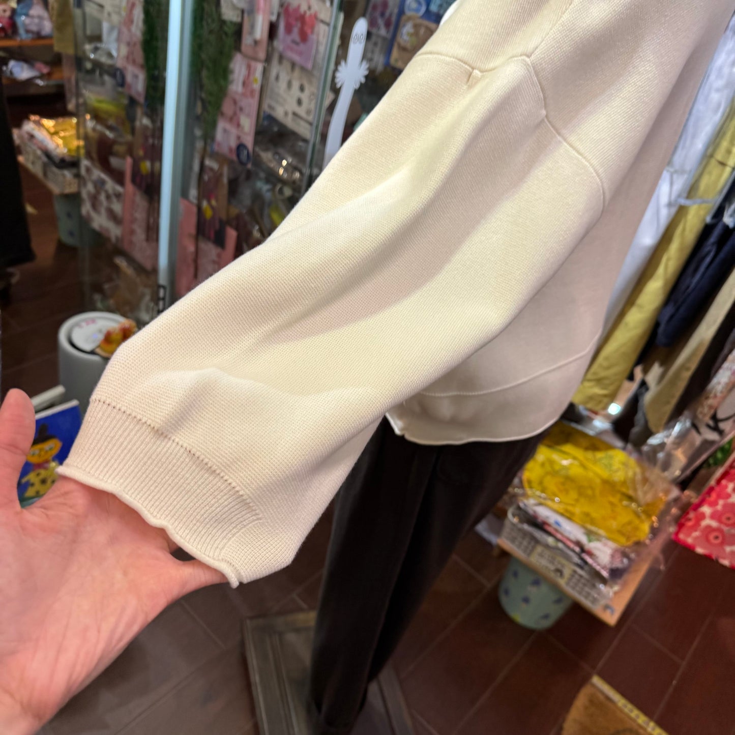 Estroislose Ivory Cotton Top