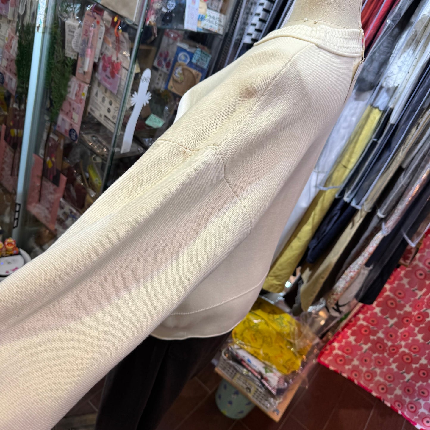 Estroislose Ivory Cotton Top