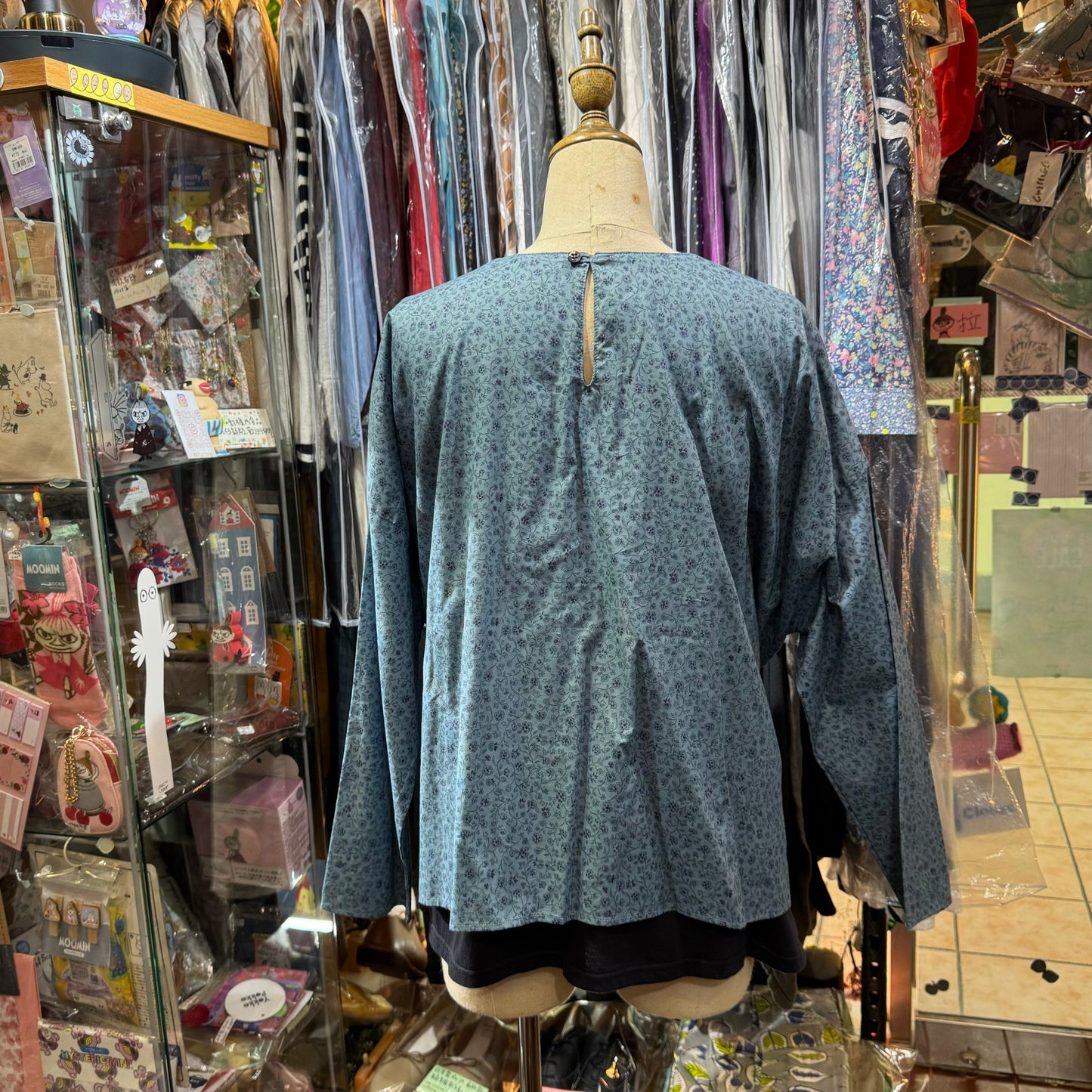 Sale- (g) Floral Blue Top, made in Japan