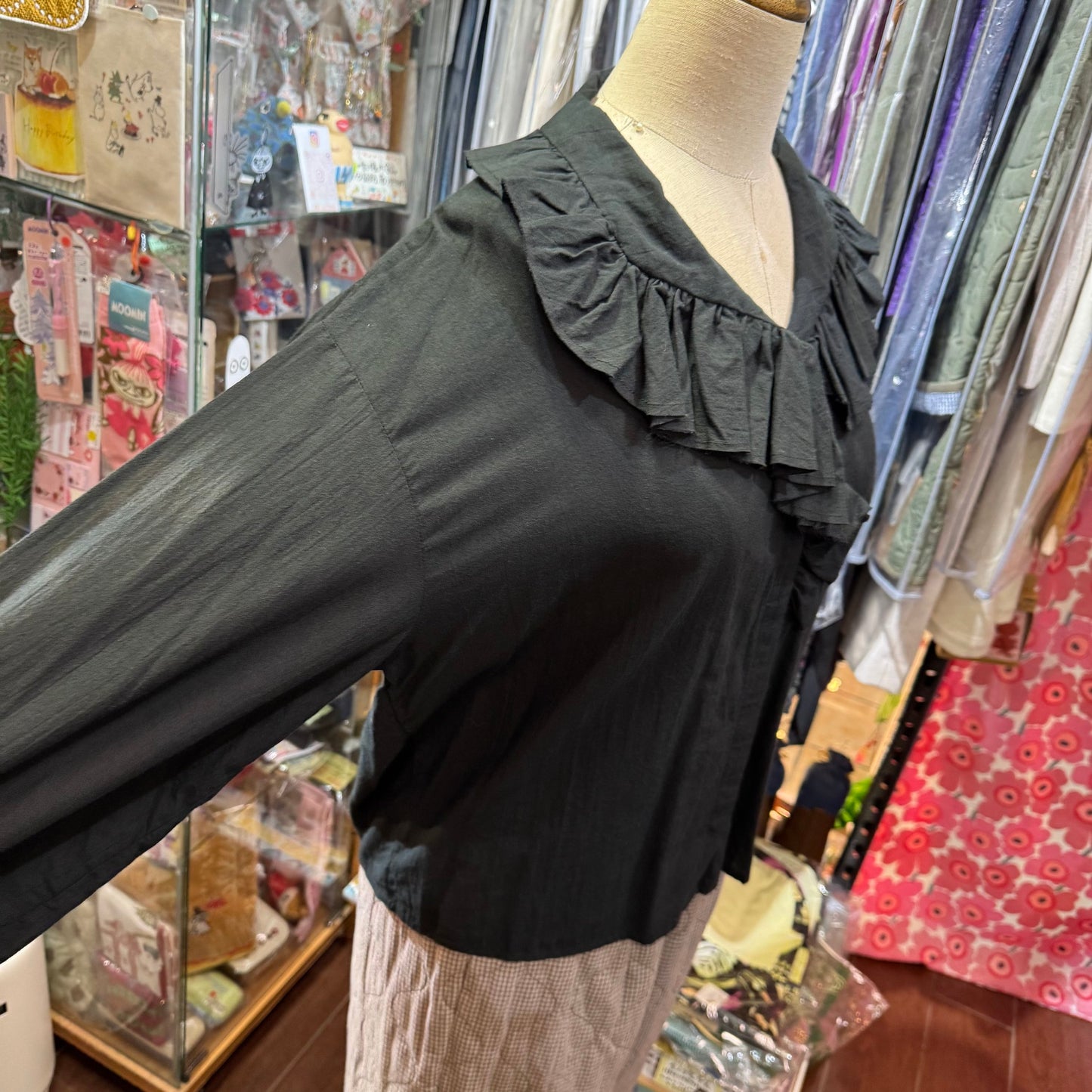Sale- Mizuiro Ind Ruffles Shirt, 2 Colors, made in Japan
