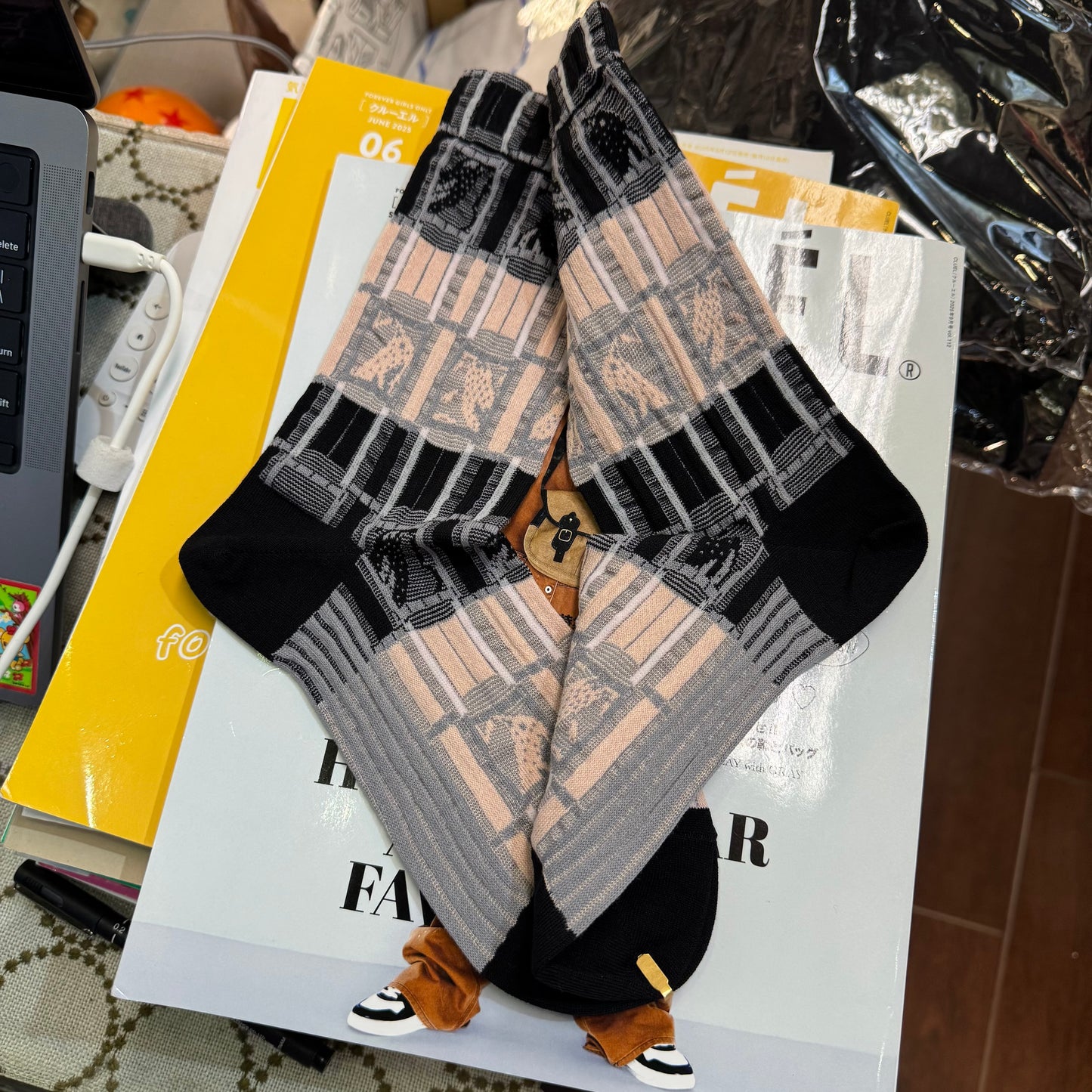 Nonette Bumpy line Socks, 2 Colors, made in Japan