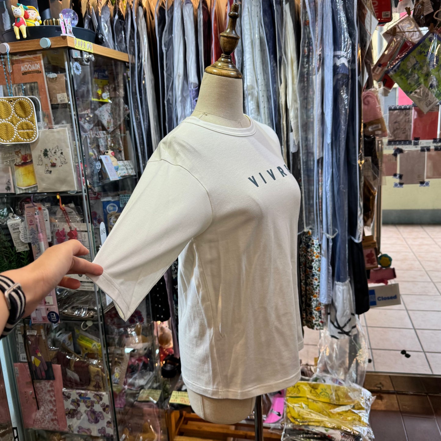 Sale- Diaries VIVRE (To live) T-shirt, 2 Colors, made in Japan