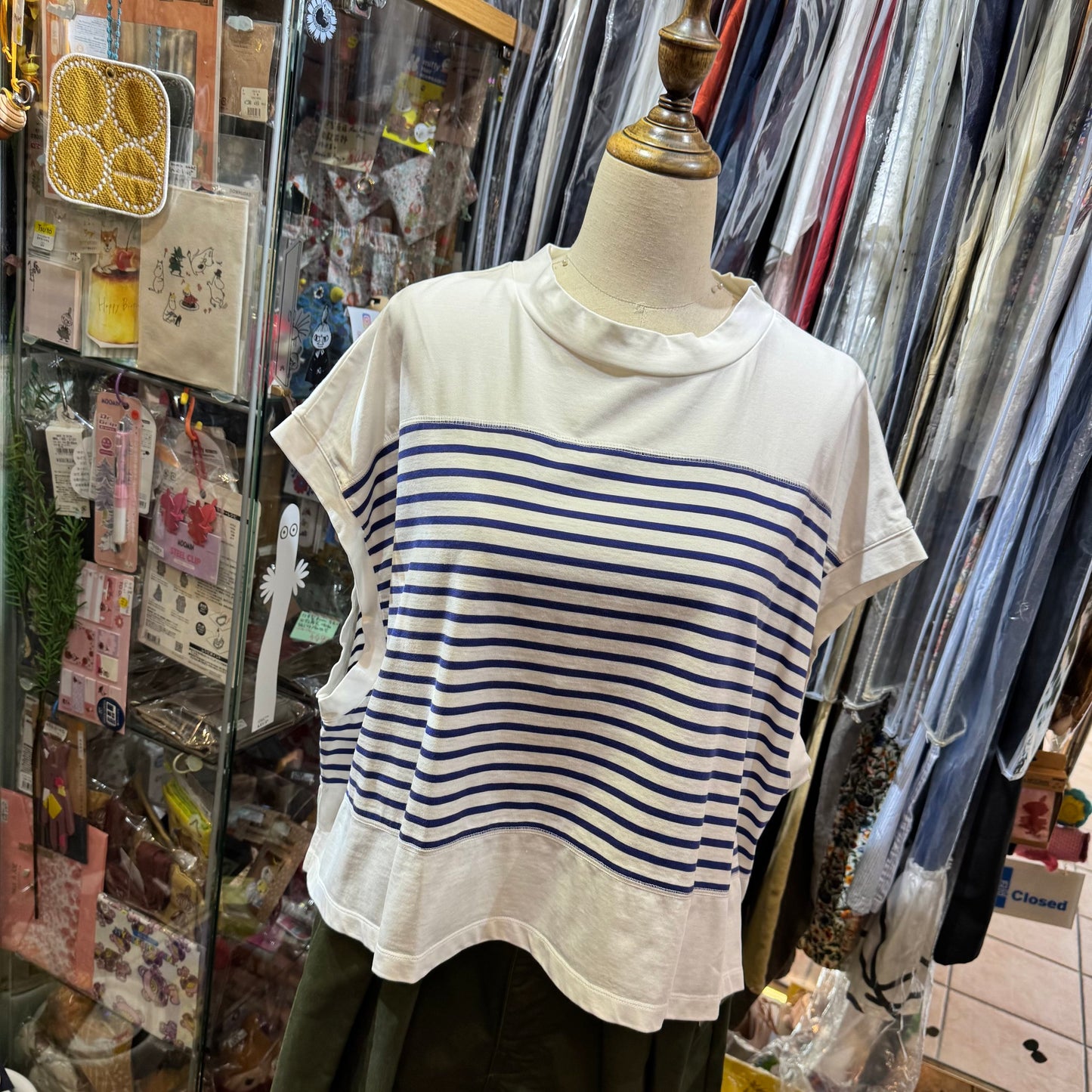 Estroislose White X Blue Striped Top, made in Japan