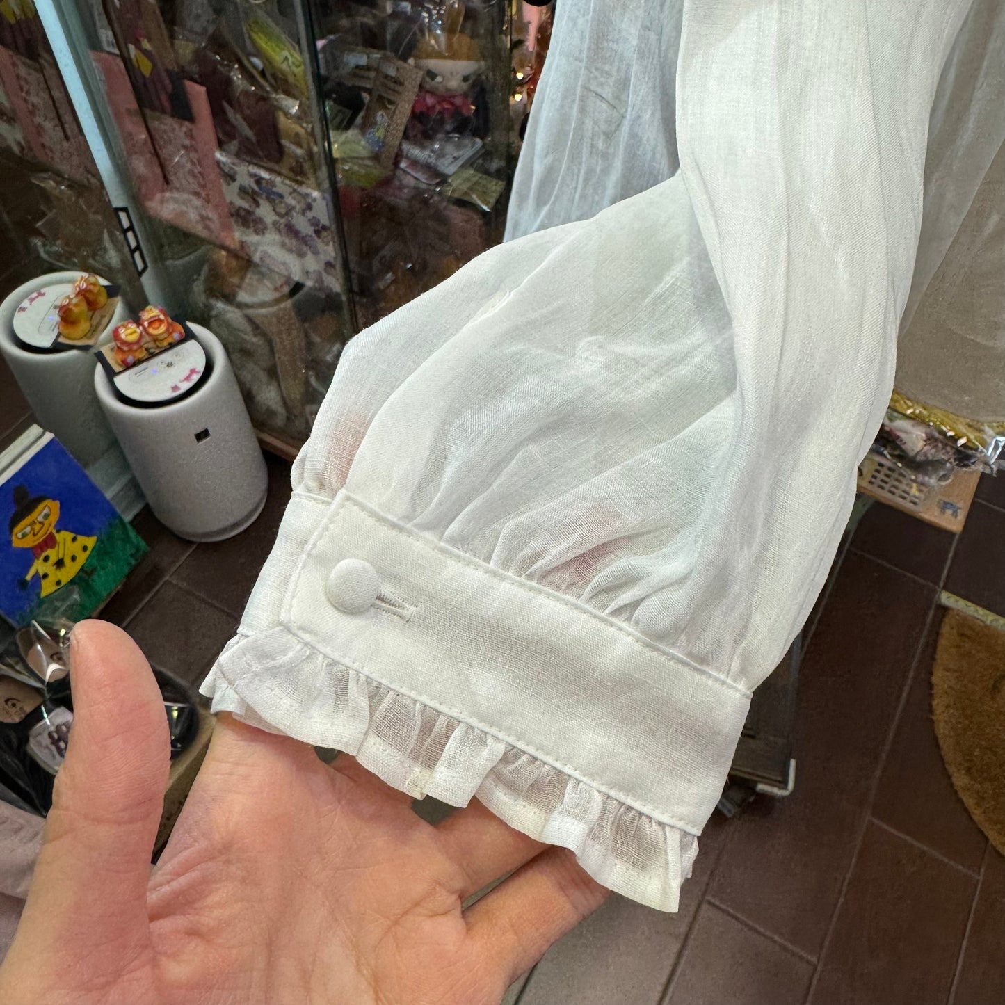 Lueuf White Linen Shirt, made in Japan