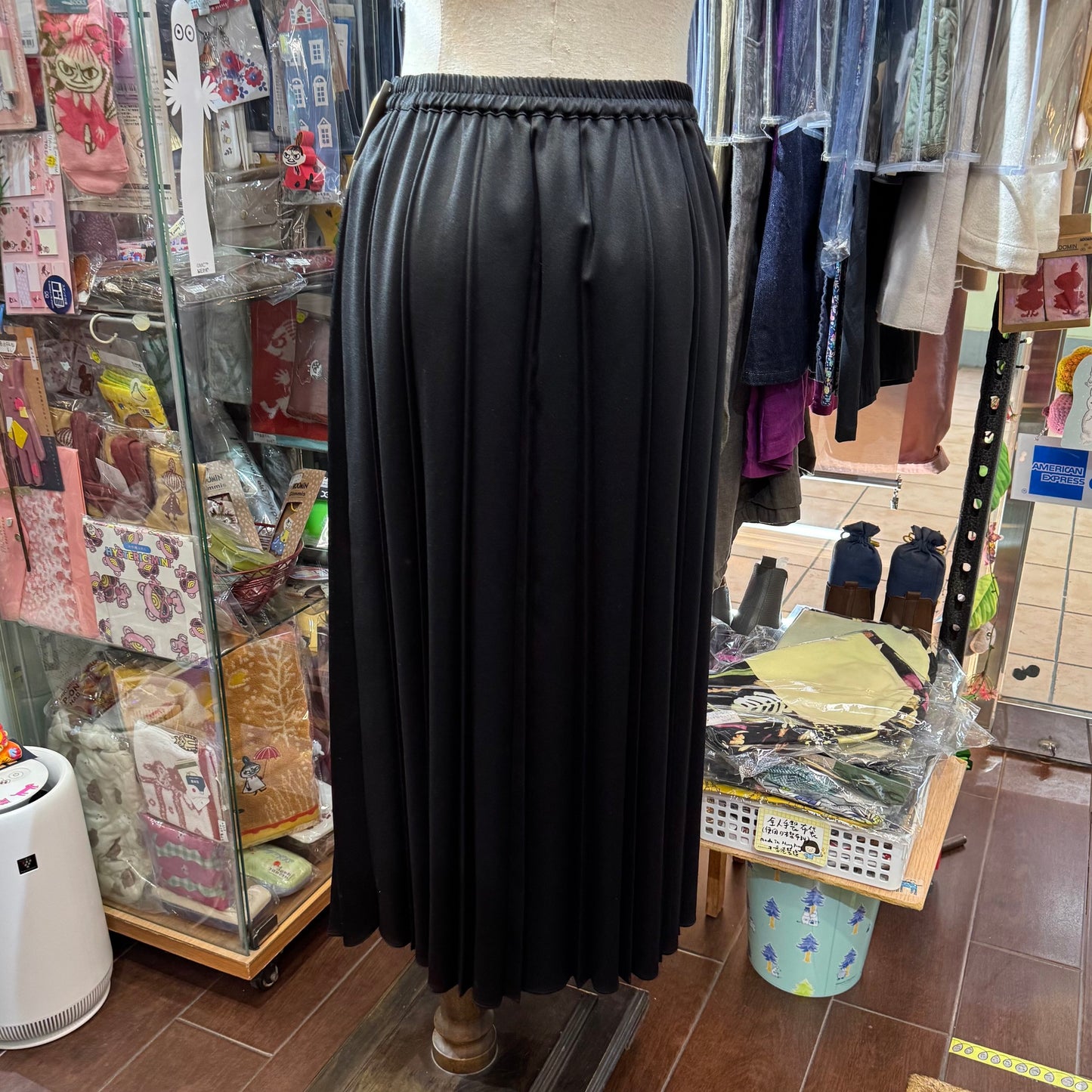 Sale- Liyoca Tuck Skirt, made in Japan