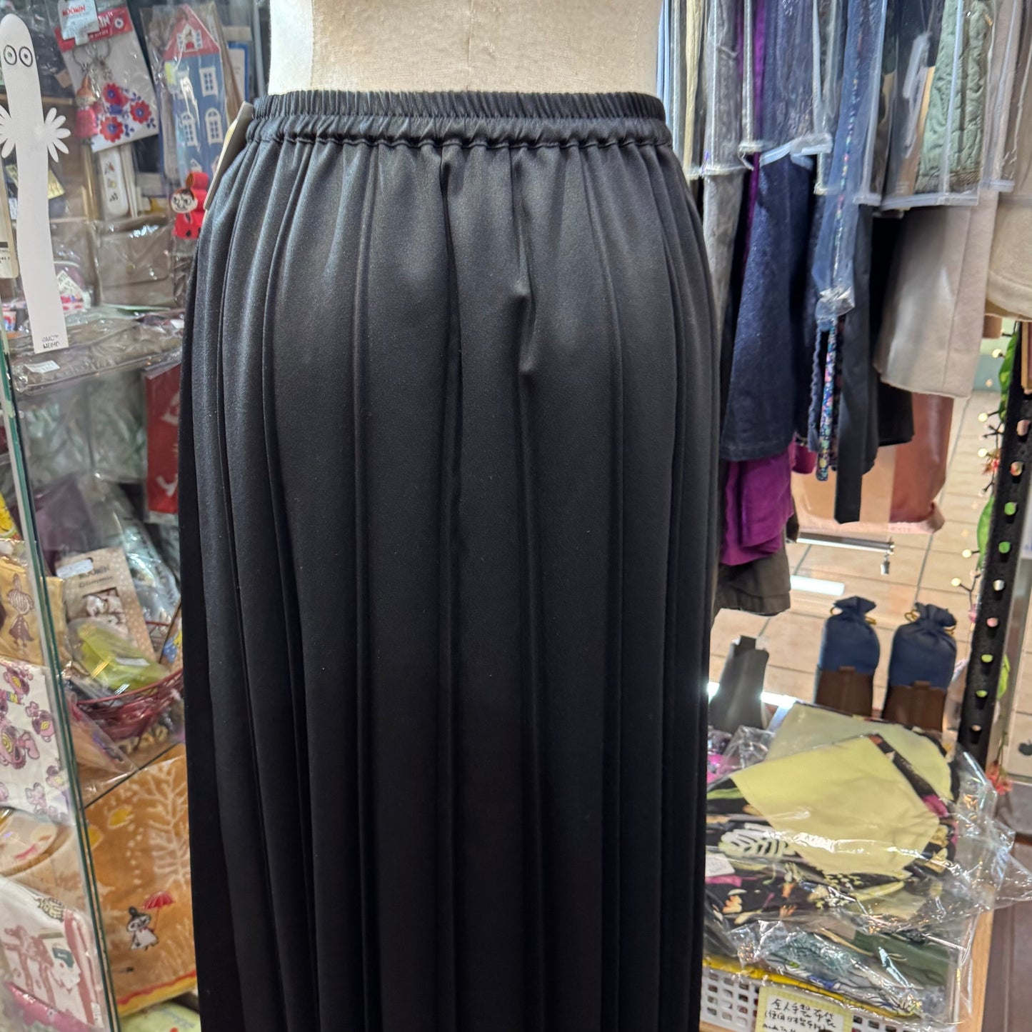 Sale- Liyoca Tuck Skirt, made in Japan