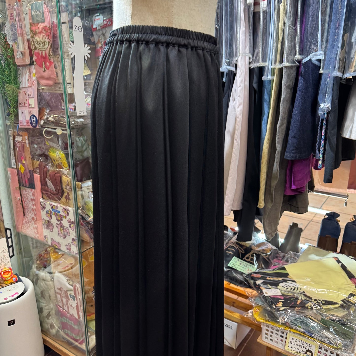 Sale- Liyoca Tuck Skirt, made in Japan