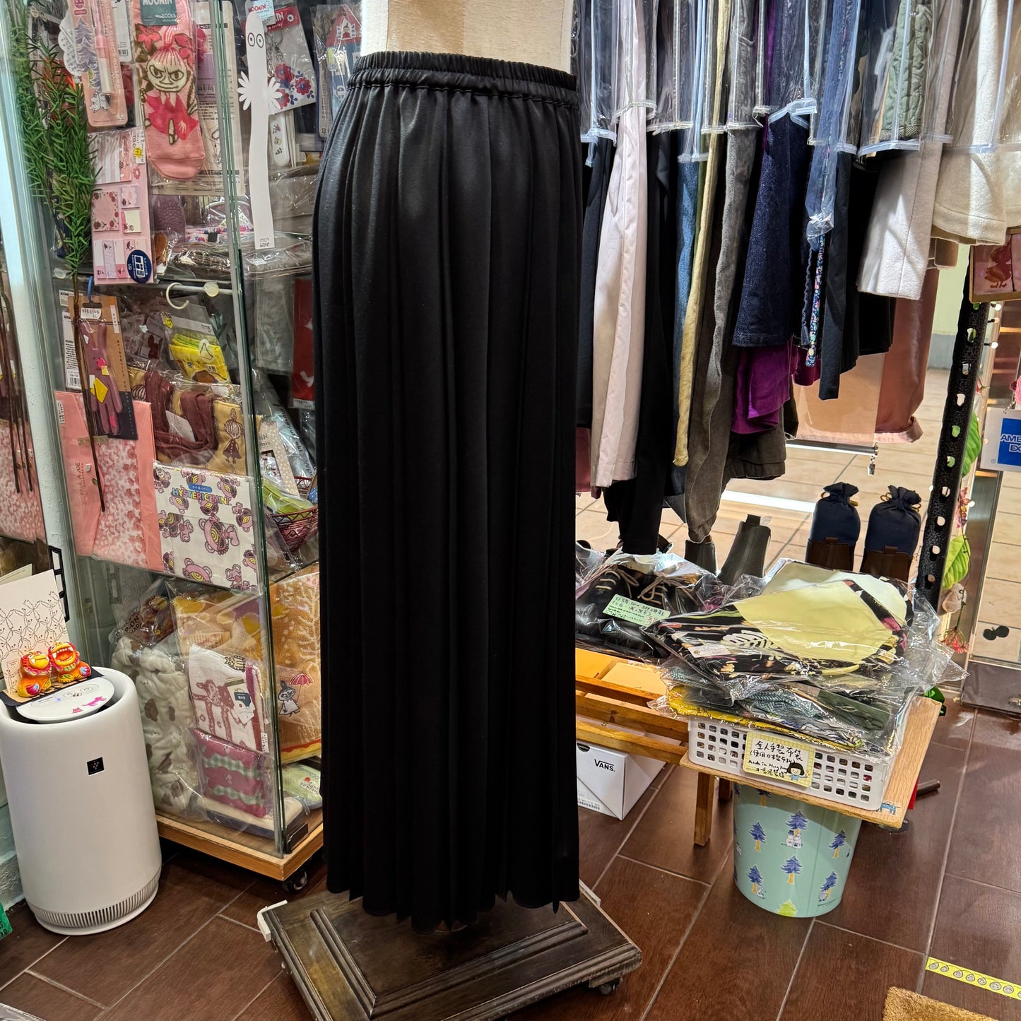 Sale- Liyoca Tuck Skirt, made in Japan