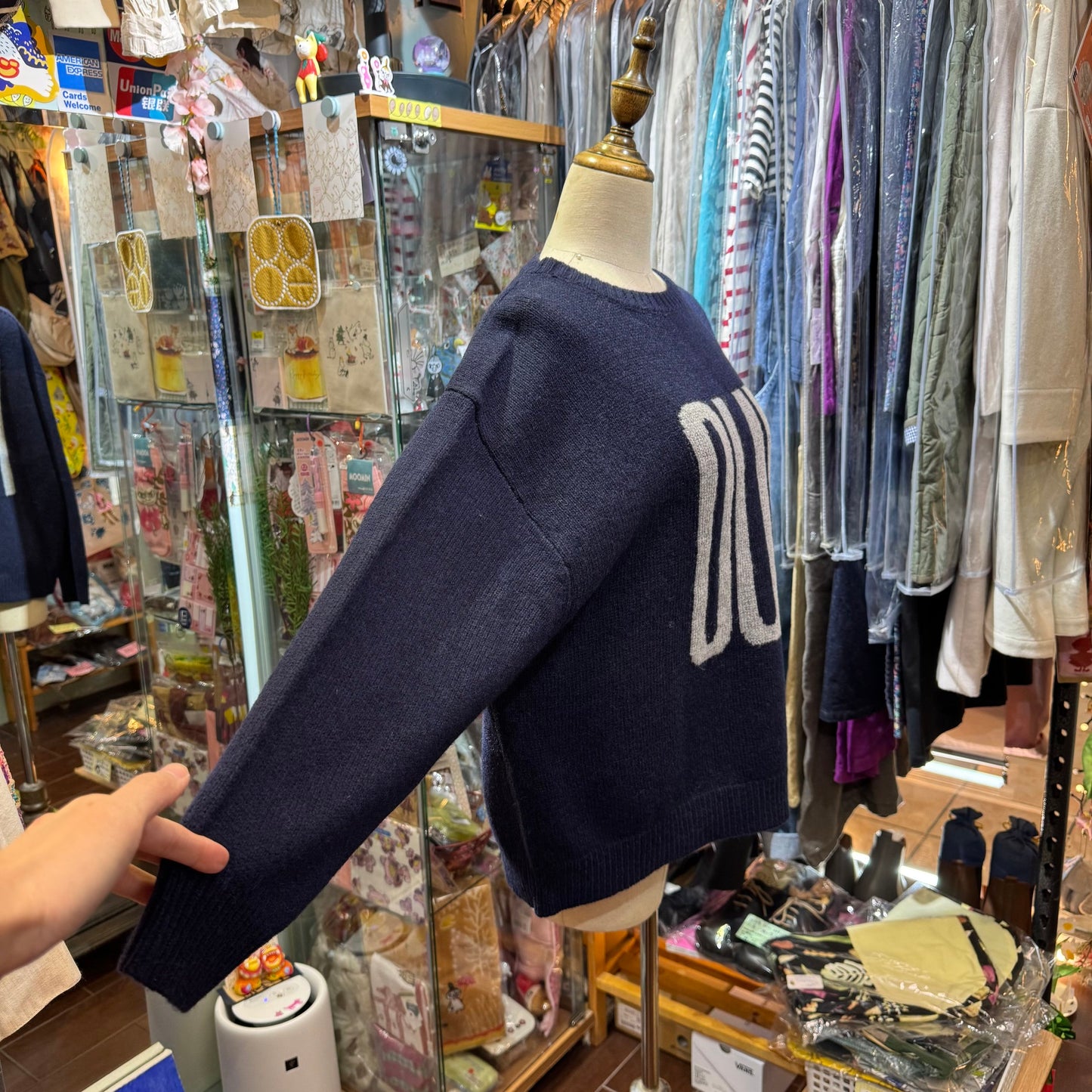 Sale- Ichi Oui Non Navy Shetland Wool Knit Sweater