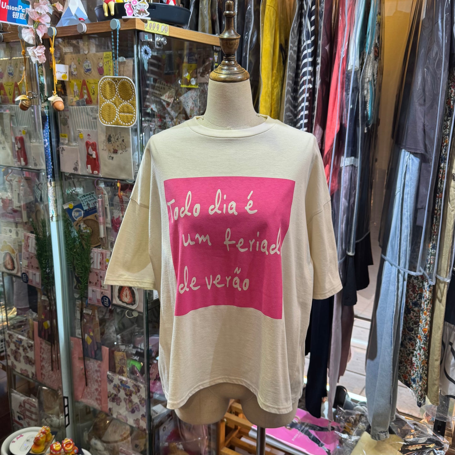 Ynir Ivory x Pink Print T-shirt, made in Japan