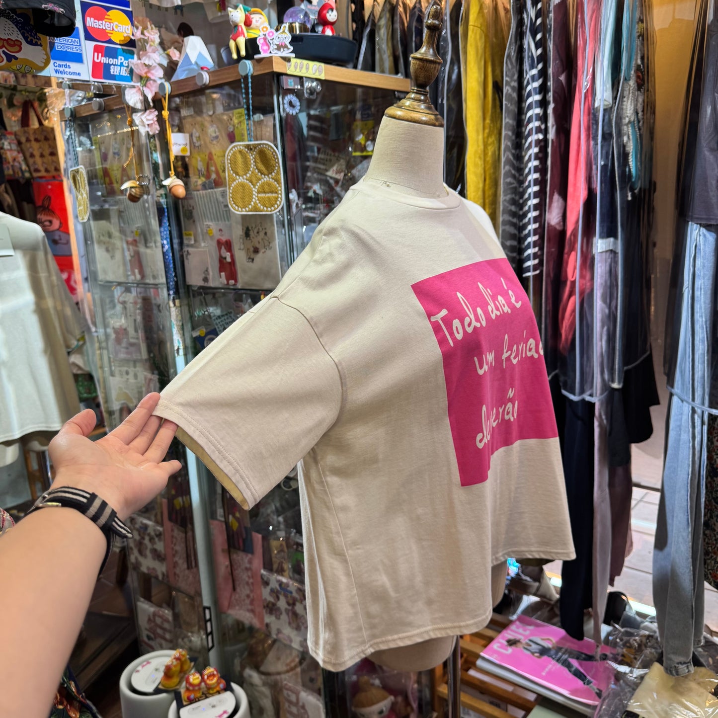 Ynir Ivory x Pink Print T-shirt, made in Japan