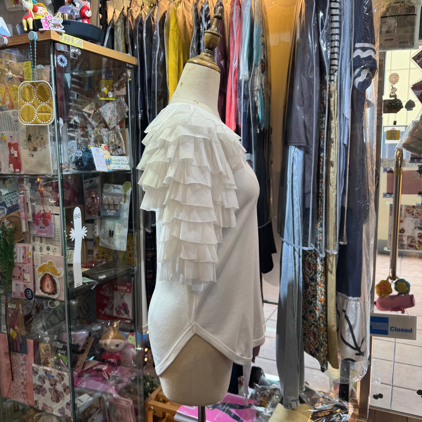 Hiromithistle White Frill Top, made in Japan