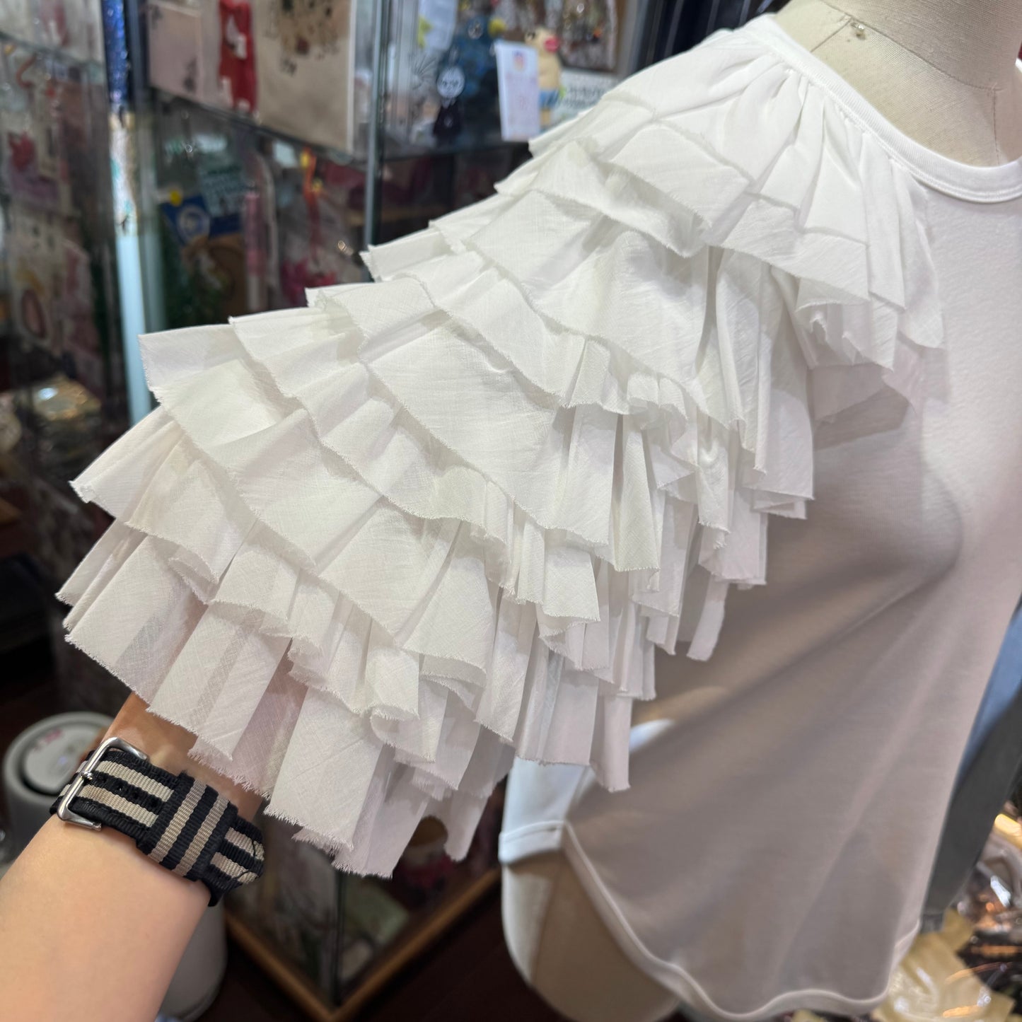 Hiromithistle White Frill Top, made in Japan