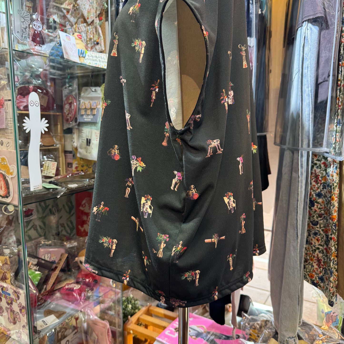 Bedsidedrama Prints Top, size 1, made in Japan