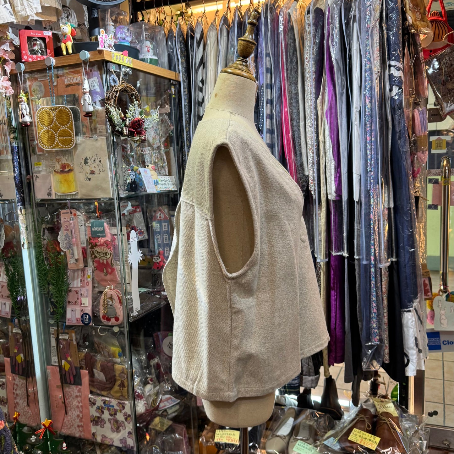 Sale- Ina Ivory Vest, made in Japan