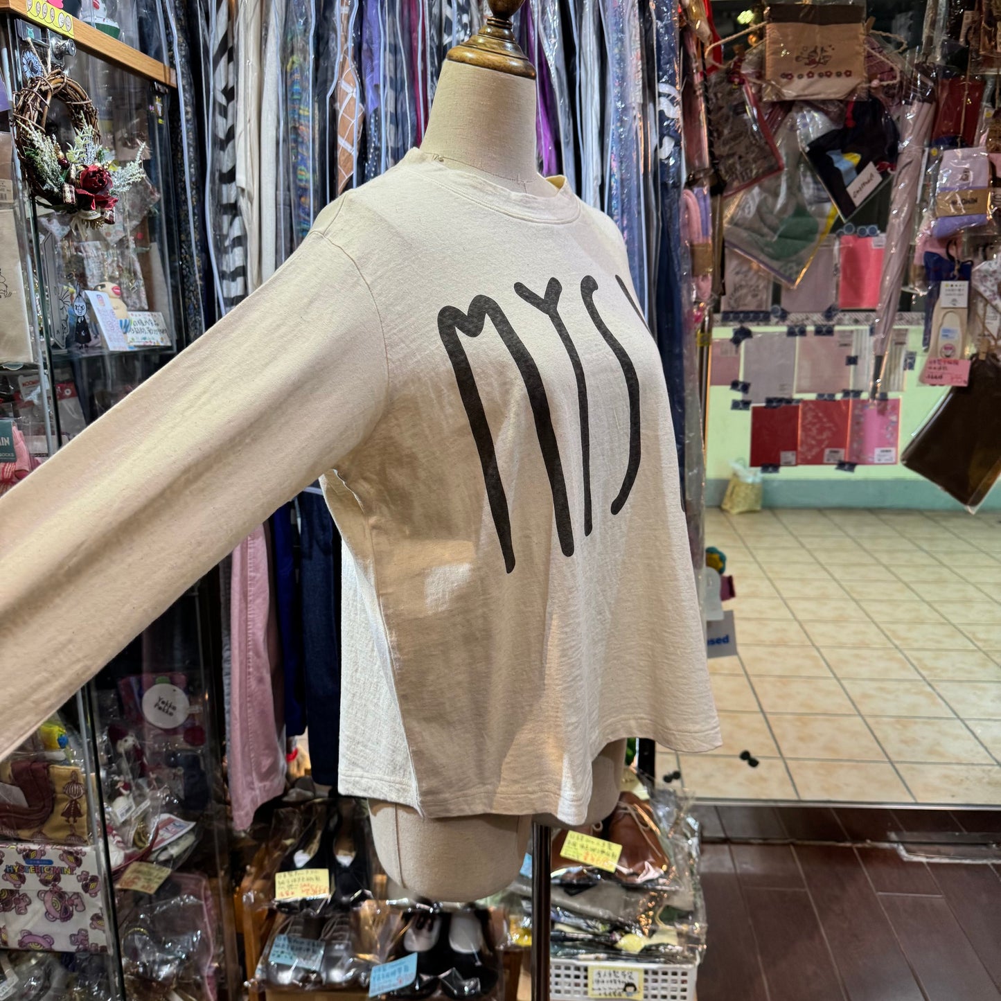 Sale- Tumugu MYSIG Ivory T-shirt, mde in Japan
