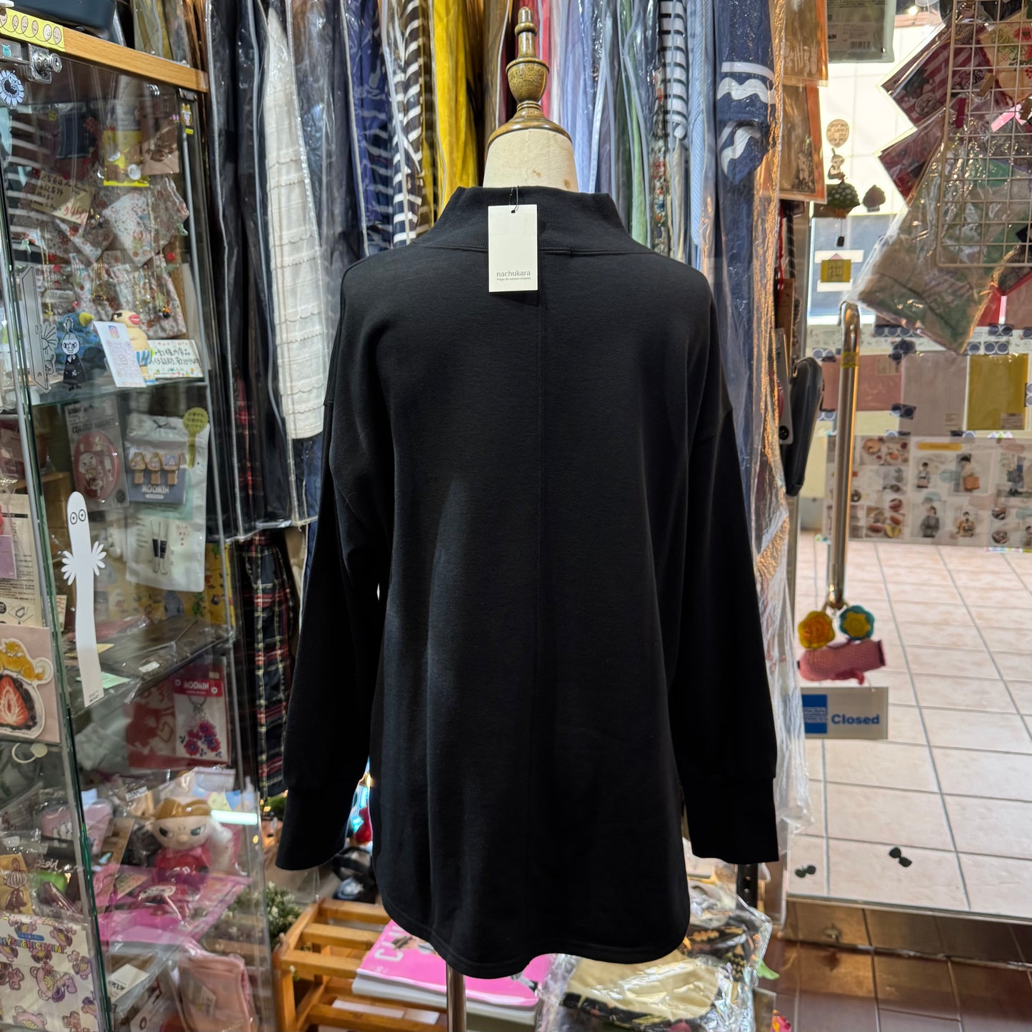 Nachukara Black Sweatshirt, Top, made in Japan