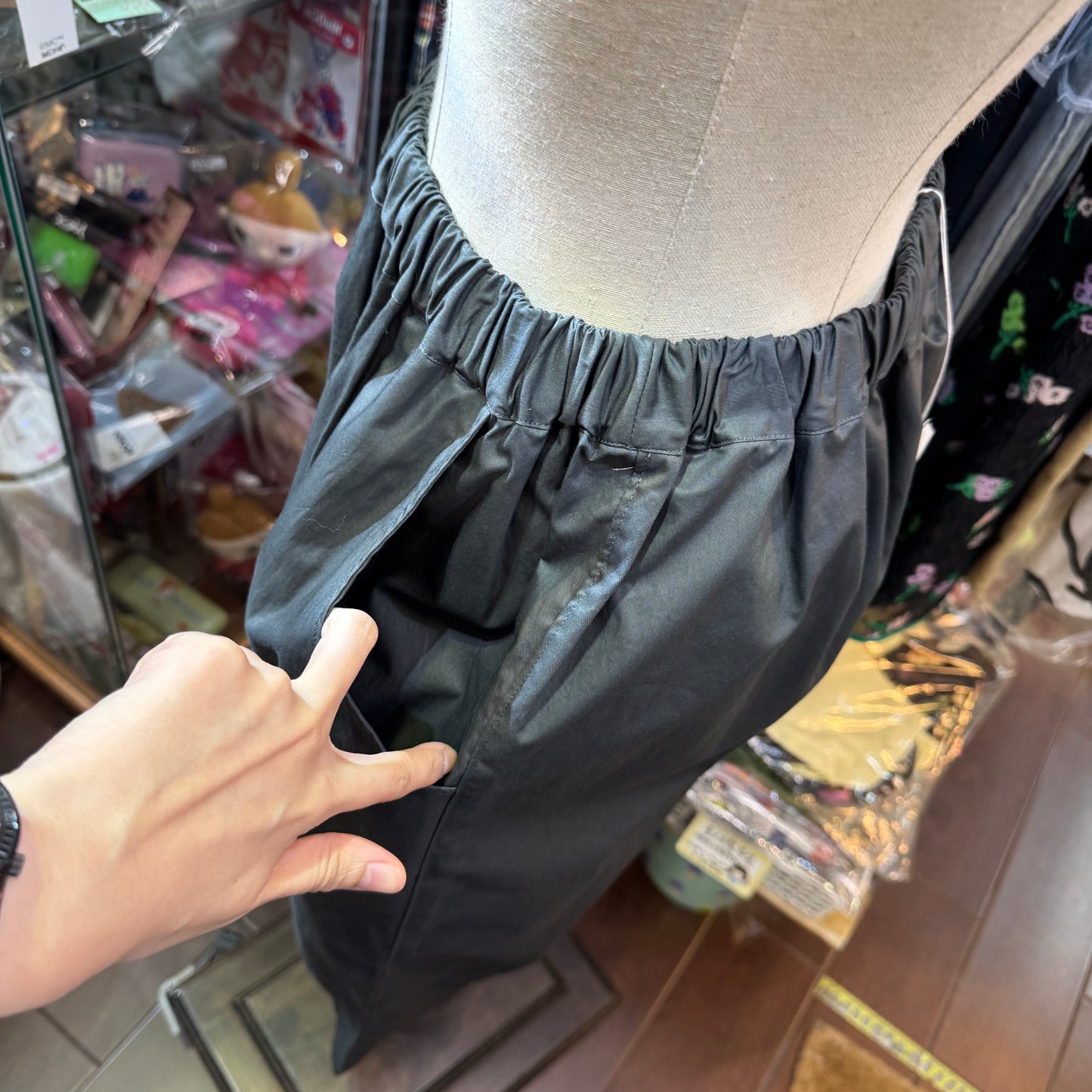 Lueuf Cropped Pants, 2 Colors, made in Japan