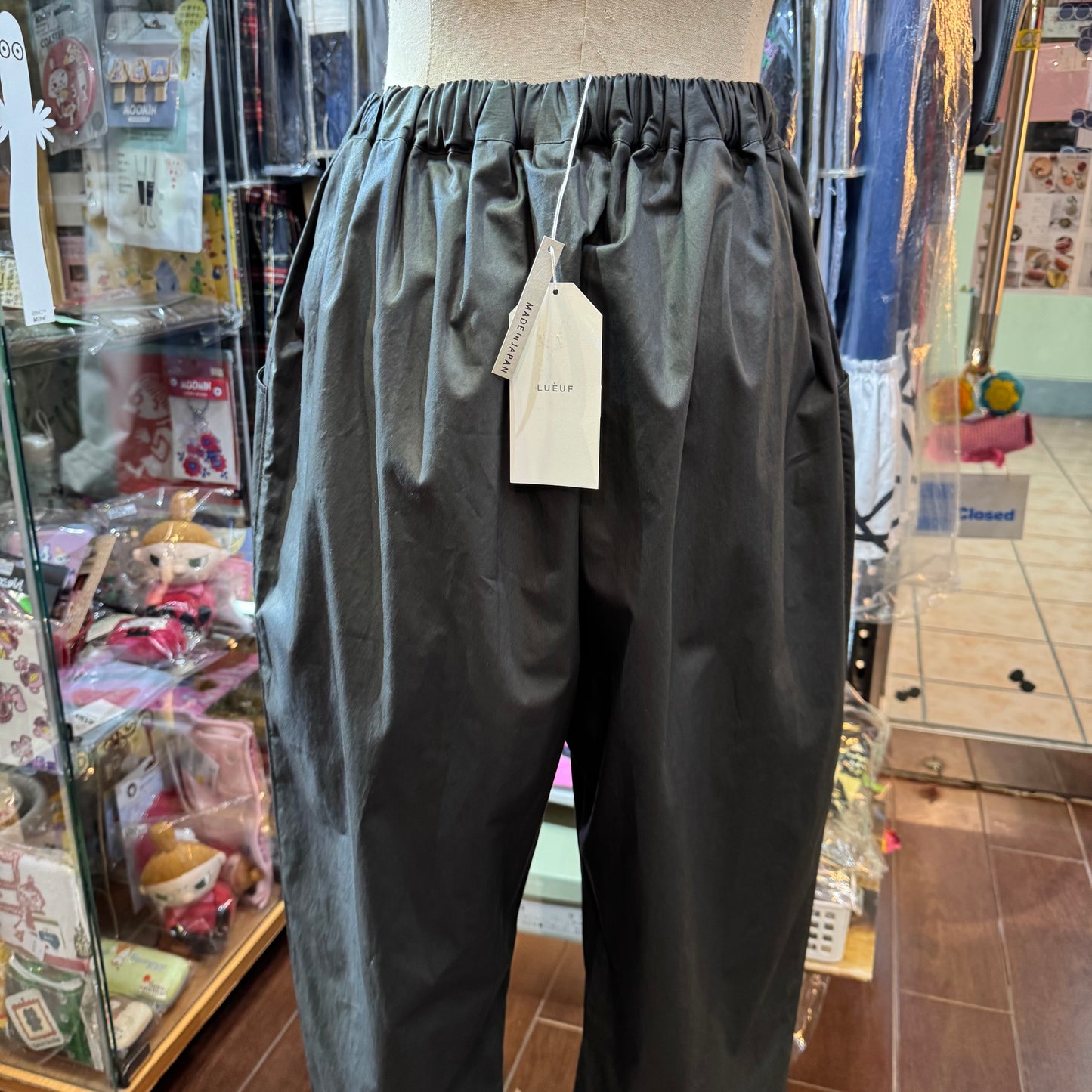 Lueuf Cropped Pants, 2 Colors, made in Japan