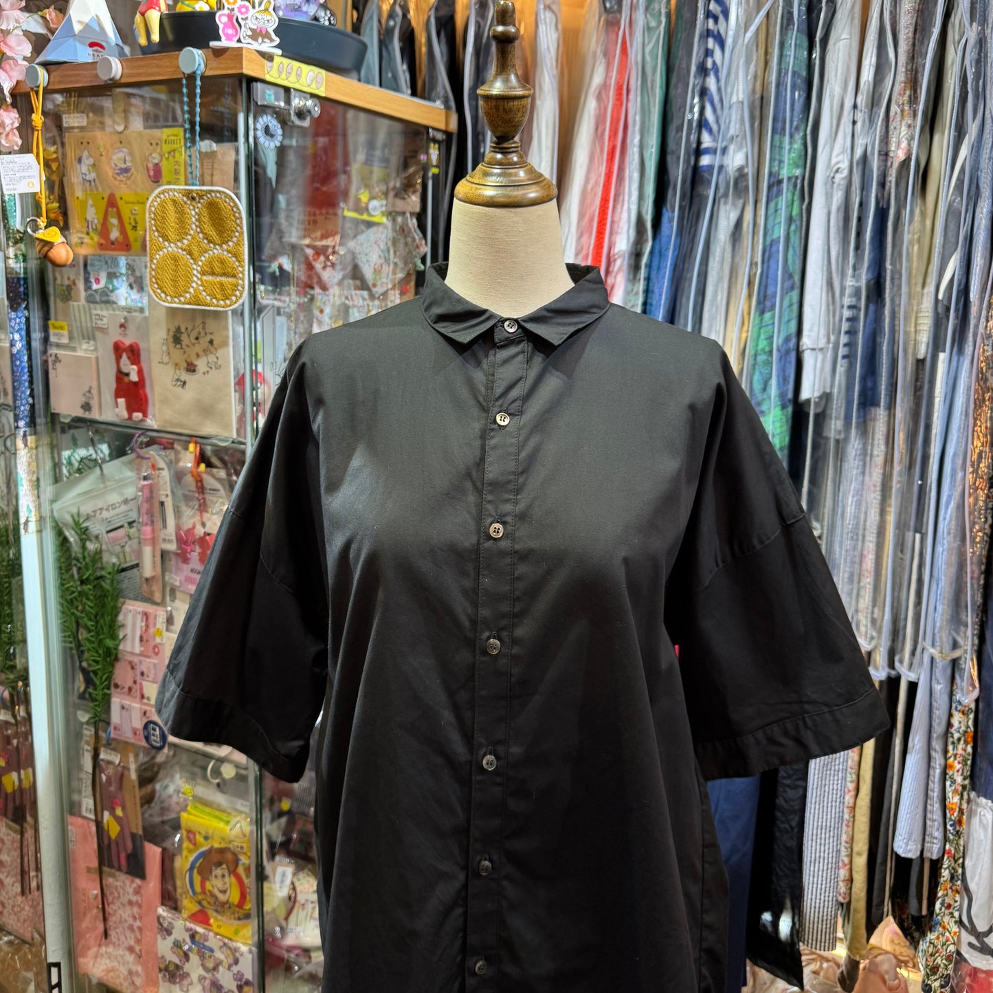 Ichi Black Shirt, made in Vietnam