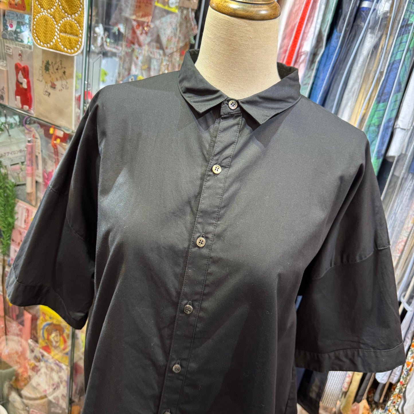 Ichi Black Shirt, made in Vietnam