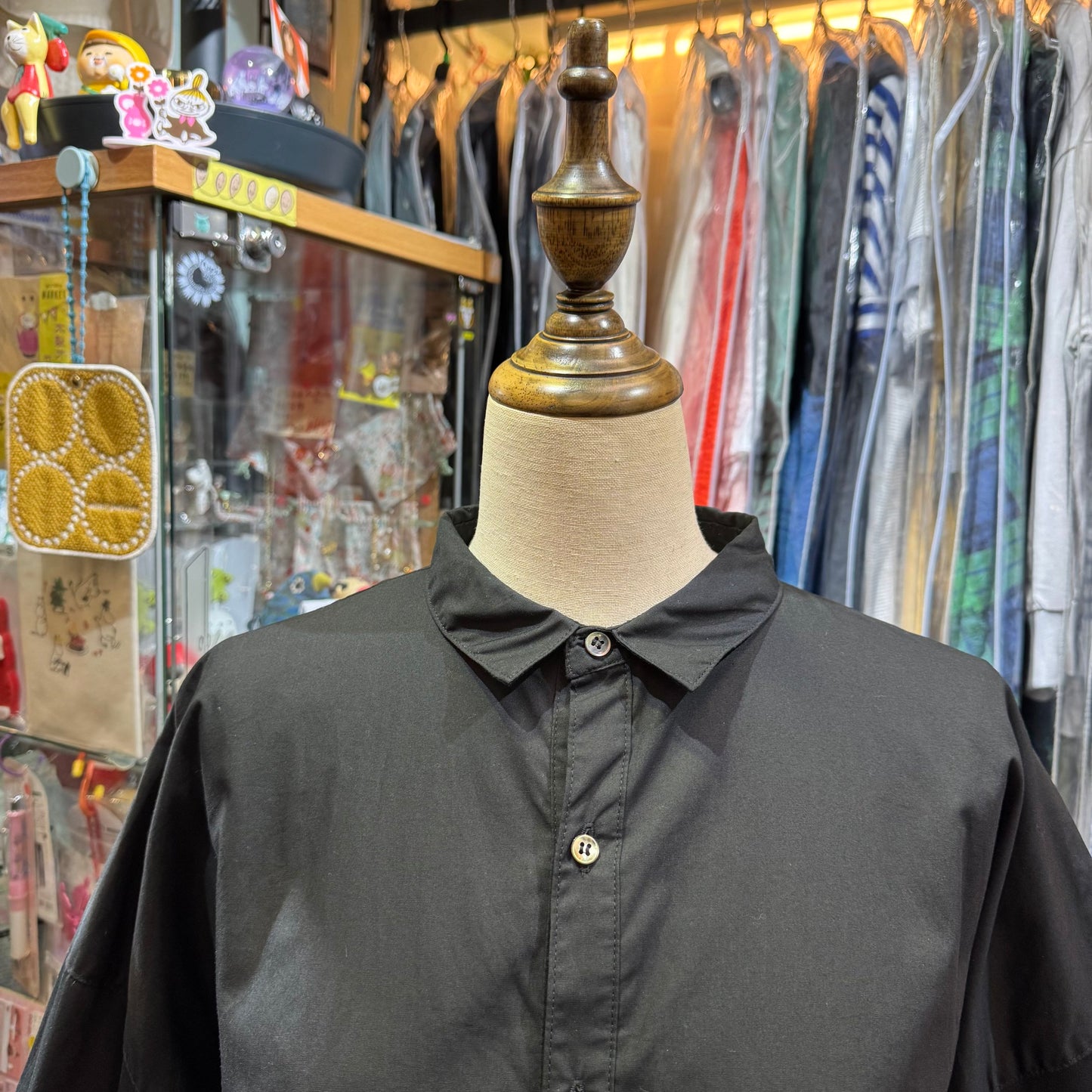Ichi Black Shirt, made in Vietnam