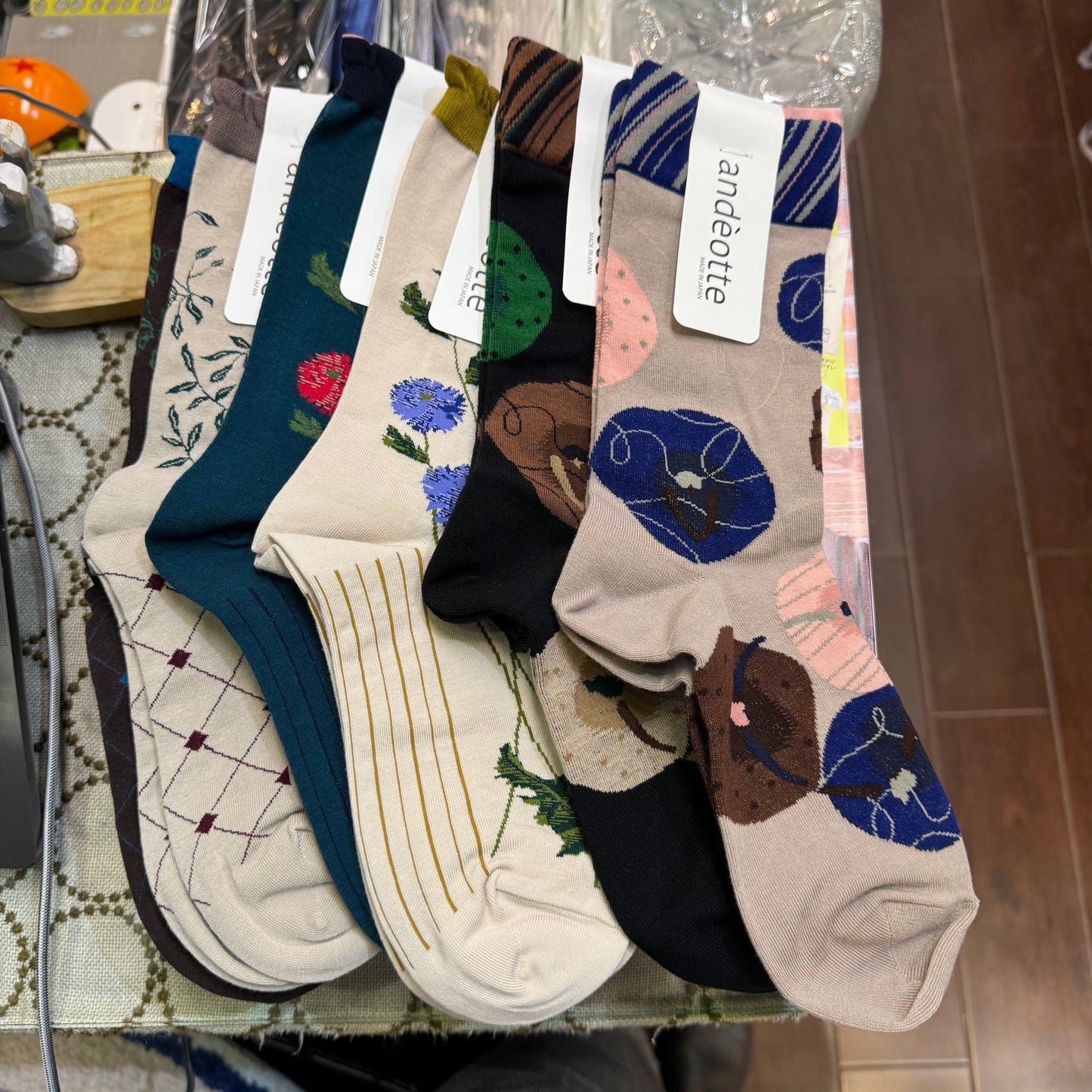 ande Floral Socks, 2 Colors, made in Japan